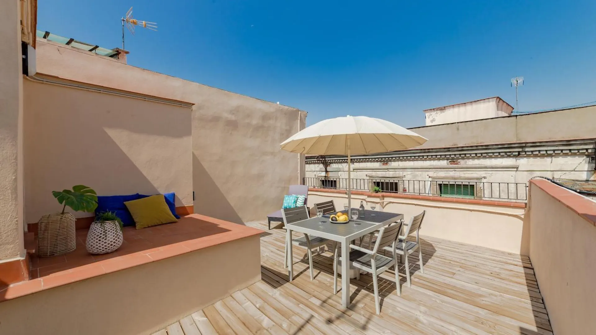 Sant Pau Ramblas Apartments Serennia Barcelone